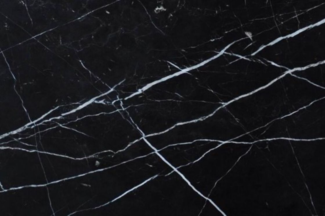 Nero Marquina – Marbre – texture et veinage de la pierre
