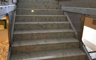 Escaliers en granit